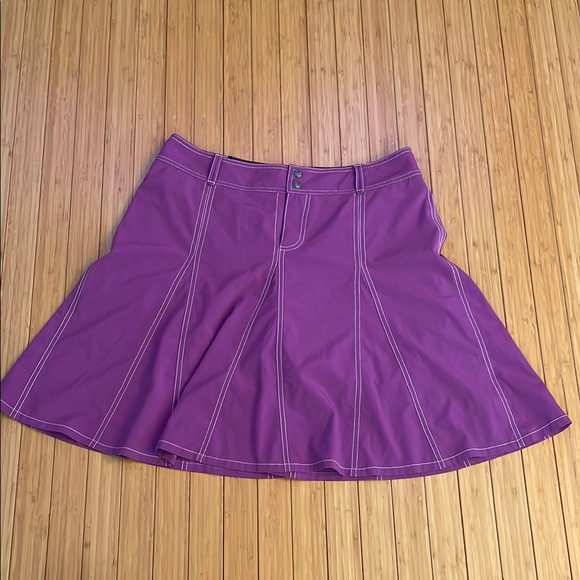 Athleta Whatever Active Stretch Flared Skort - Picture 2 of 8